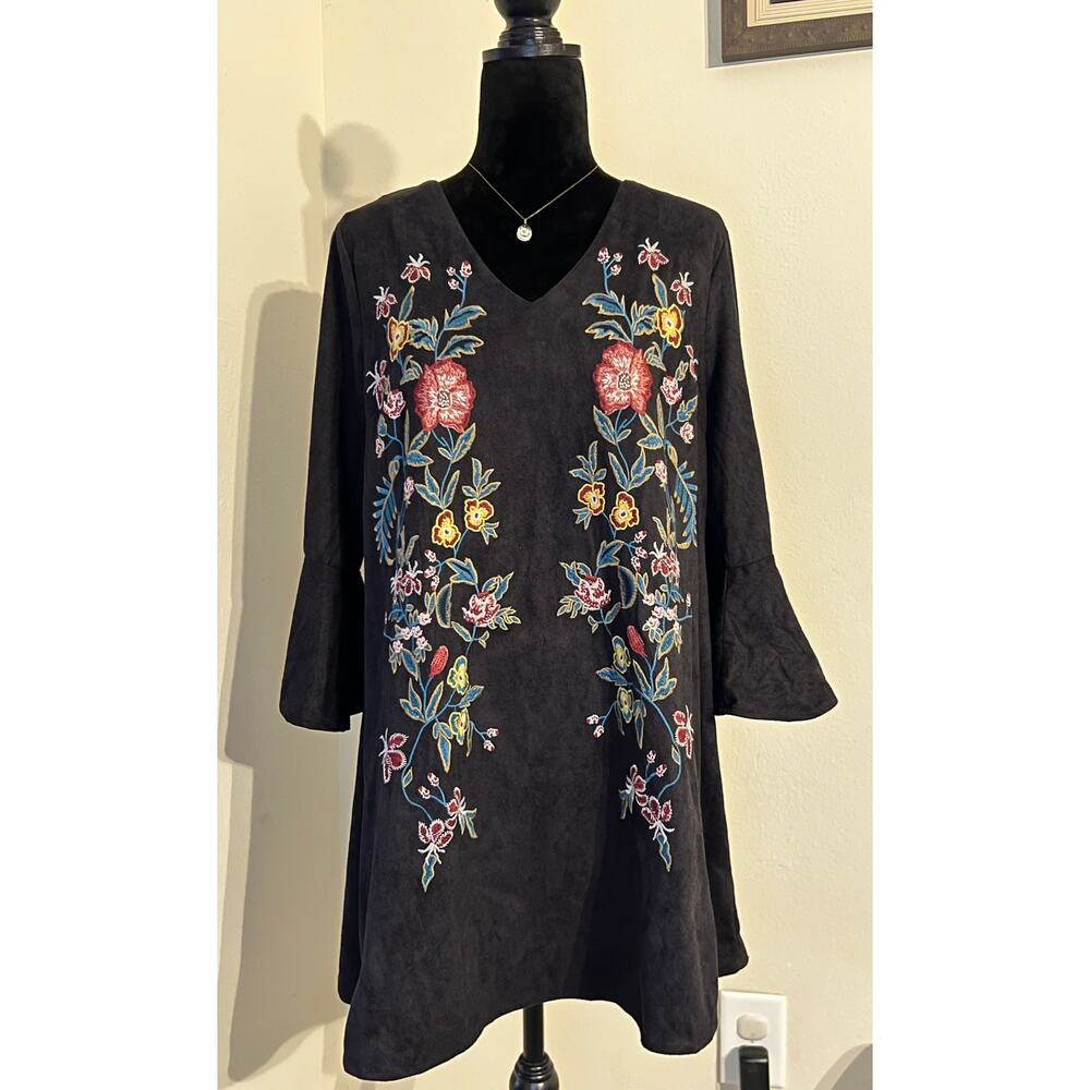 Umgee Black Embroidery Floral Dress sz S